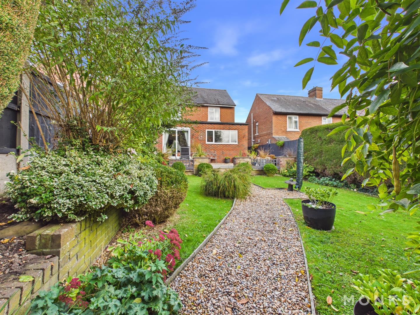 97 Llwyn Road, Oswestry, SY11 1EW For Sale